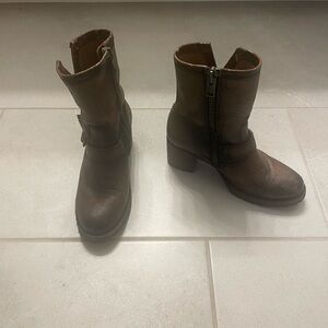 Freebird by Steven Brown Leather Carlito Boots